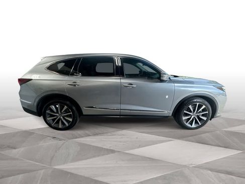 Used 2025 Acura MDX FWD w/ Technology Package image 8