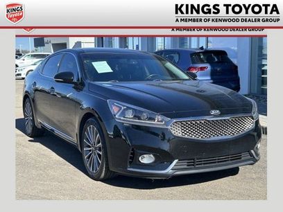 Used 2017 Kia Cadenza Premium w/ Luxury Package
