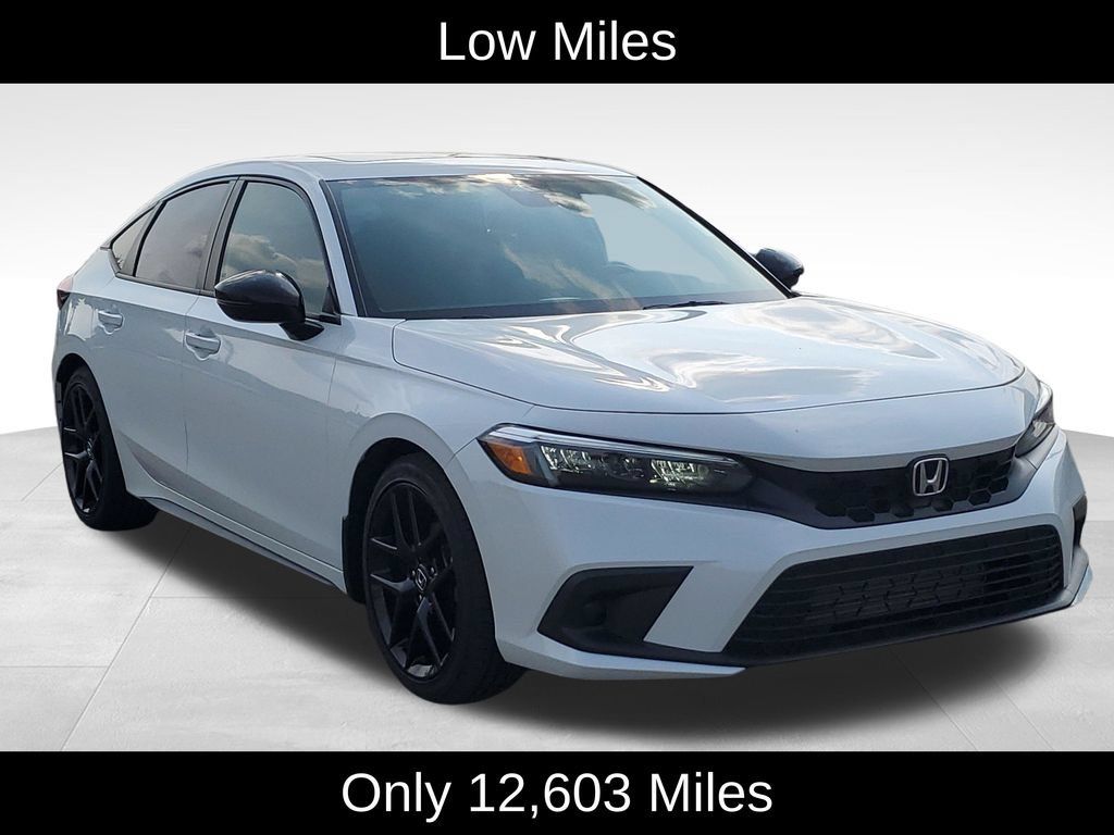 Used 2024 Honda Civic Sport Touring image 2