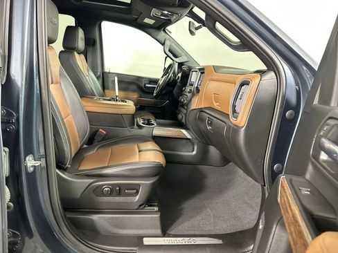Used 2020 Chevrolet Silverado 2500 High Country image 29