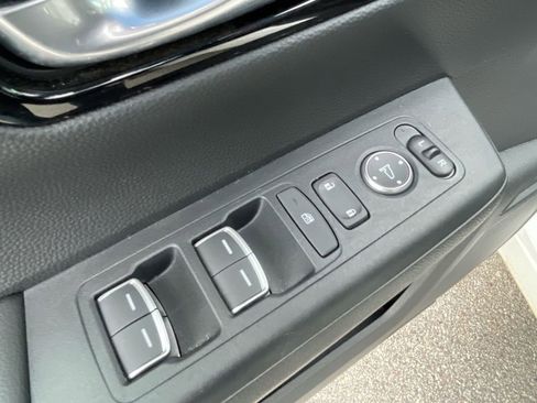 Certified 2025 Honda CR-V EX-L image 28