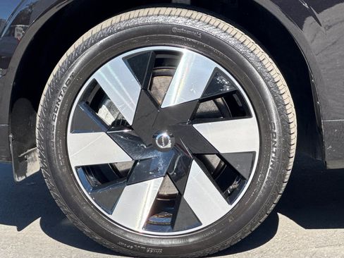 Certified 2023 Volvo XC60 T8 Ultimate image 12