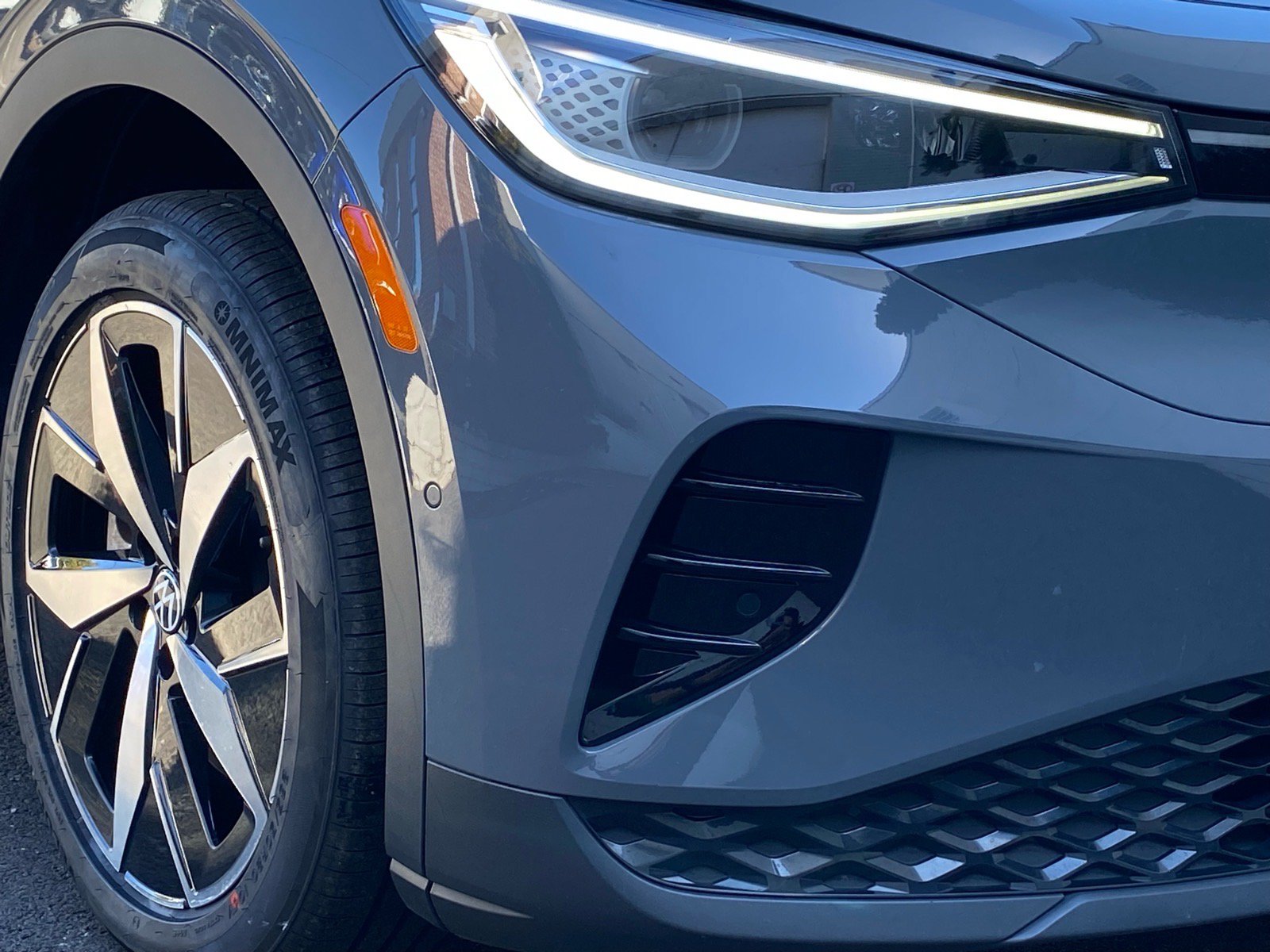 Certified 2023 Volkswagen ID.4 Pro S AWD/4WD image 5