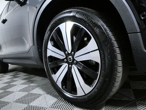 Used 2023 Volvo XC40 Recharge Plus AWD/4WD image 27