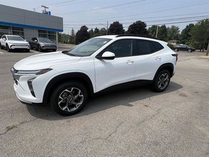 New 2025 Chevrolet Trax LT w/ Driver Confidence Package