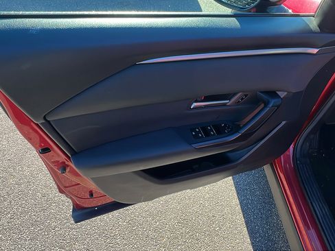 Used 2025 MAZDA CX-50 AWD 2.5 S w/ Preferred Package image 14