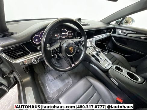 Used 2022 Porsche Panamera 4S w/ Premium Package image 14