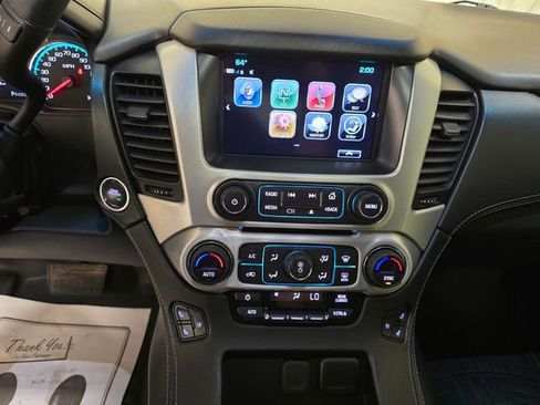 Used 2019 GMC Yukon SLT w/ Graphite Performance Edition AWD/4WD image 19