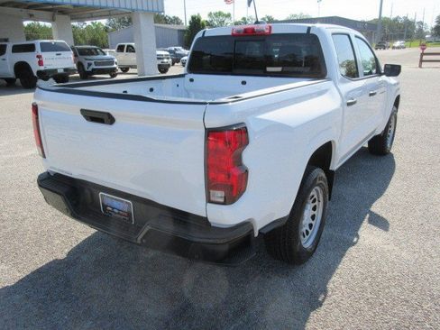 New 2025 Chevrolet Colorado W/T image 5