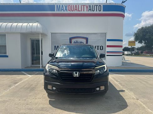 Used 2017 Honda Ridgeline Black Edition image 3