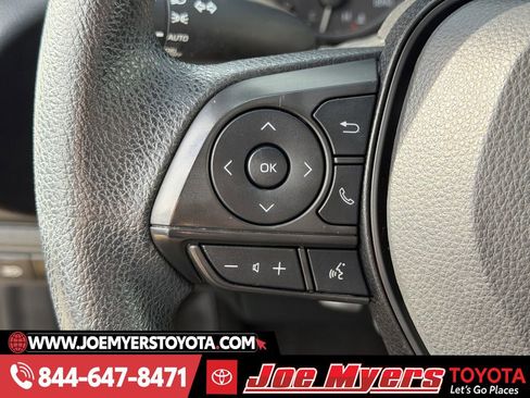 Used 2024 Toyota Corolla LE image 23