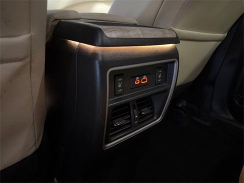 Used 2020 Nissan Murano SL w/ Cargo Package image 26