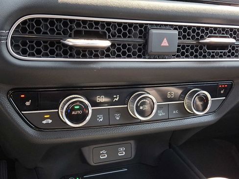 Used 2026 Honda HR-V EX-L image 16