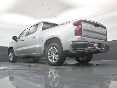 Used 2022 Chevrolet Silverado 1500 LTZ w/ Technology Package AWD/4WD image 51