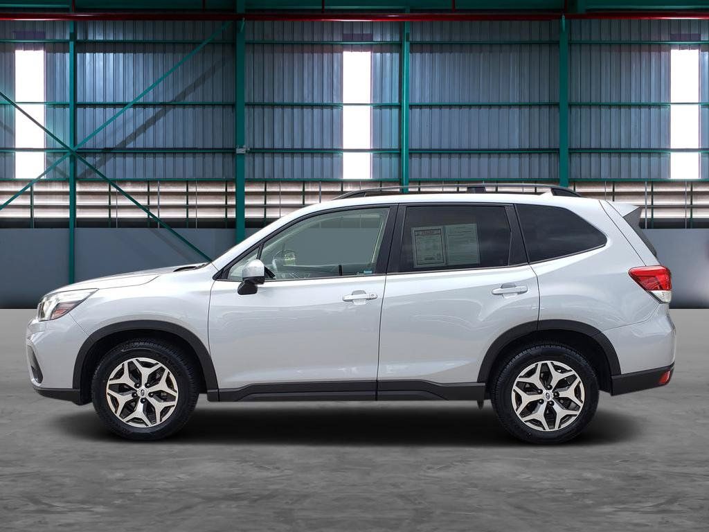 Used 2019 Subaru Forester Premium AWD/4WD image 2