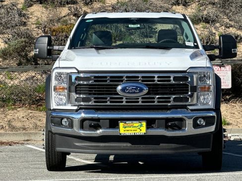New 2025 Ford F550 XL image 2