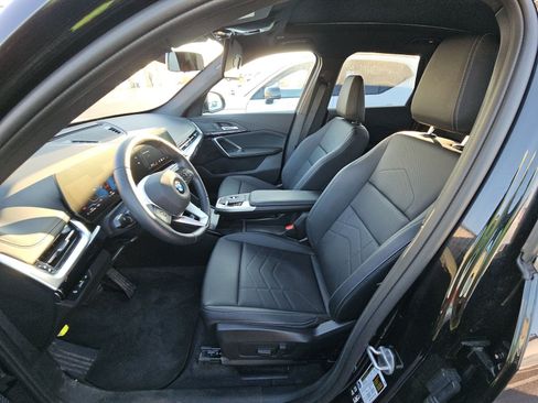 Used 2026 BMW X1 xDrive28i AWD/4WD image 13