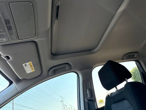 Certified 2022 Honda CR-V EX image 25