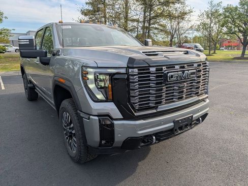 New 2026 GMC Sierra 2500 Denali Ultimate image 2