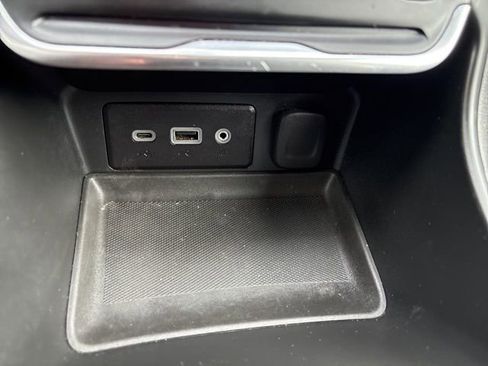 Used 2018 GMC Terrain SLE w/ Driver Convenience Package image 14