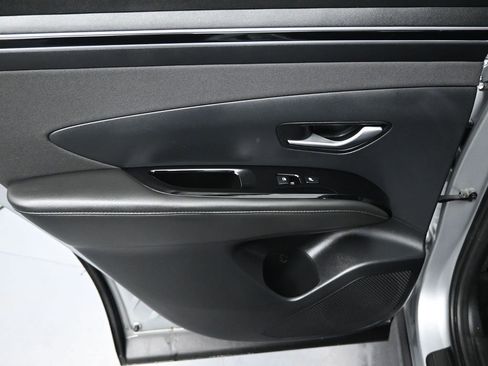 Used 2023 Hyundai Tucson Limited image 25