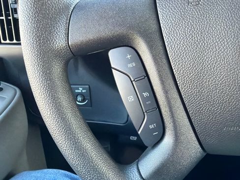 New 2025 Chevrolet Express 2500 w/ Driver Convenience Package image 24