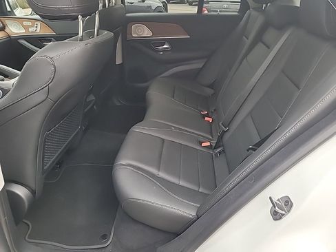 Used 2025 Mercedes-Benz GLE 350 4MATIC image 6