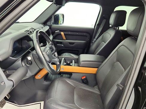 Used 2023 Land Rover Defender 110 X AWD/4WD image 21