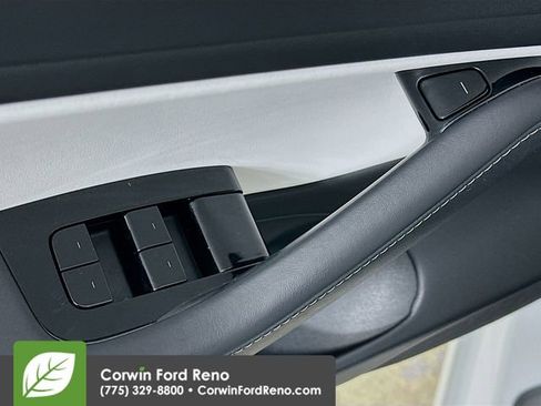 Used 2020 Tesla Model 3 Long Range image 18