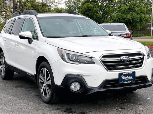 Used 2018 Subaru Outback 2.5i Limited AWD/4WD image 38
