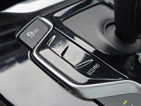 Used 2018 BMW X3 xDrive30i image 9