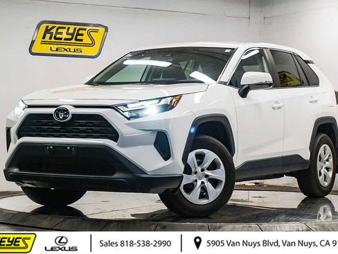 Used 2024 Toyota RAV4 LE image 1
