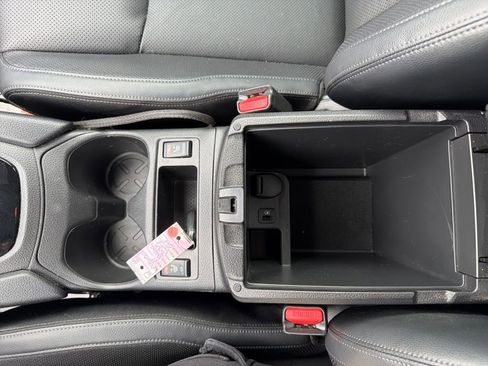 Used 2022 Nissan Rogue Sport SL image 28