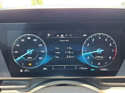 Certified 2024 Kia Carnival SX FWD image 29