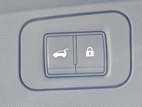 Used 2025 INFINITI QX80 Sensory AWD/4WD image 30