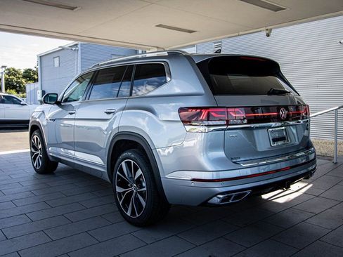 New 2026 Volkswagen Atlas SEL Premium R-Line AWD/4WD image 13