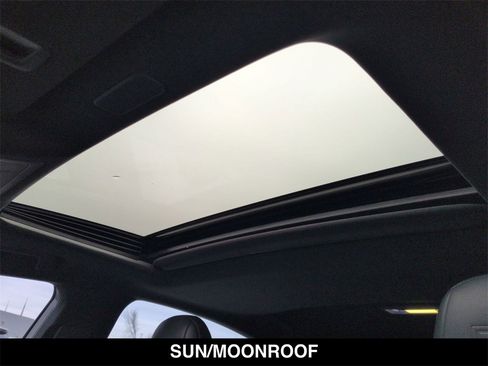 Used 2019 Lexus ES 350 F Sport image 2