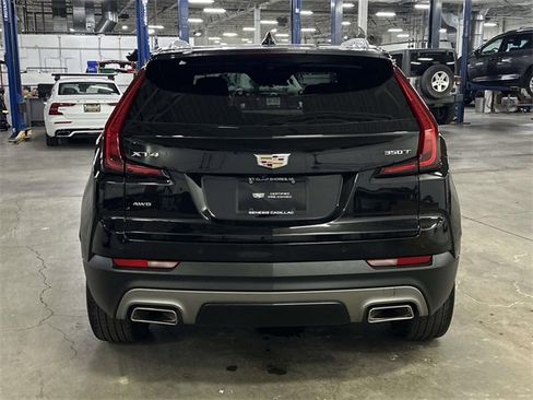 Certified 2023 Cadillac XT4 Premium Luxury w/ Technology Package image 7