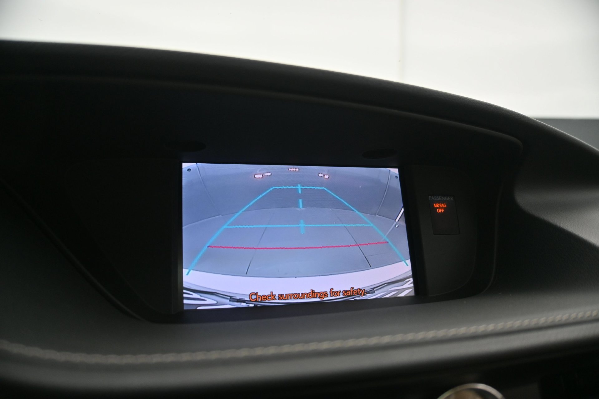 Used 2013 Lexus ES 300h w/ Luxury Pkg FWD image 29