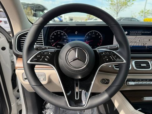 New 2026 Mercedes-Benz GLE 350 4MATIC image 9