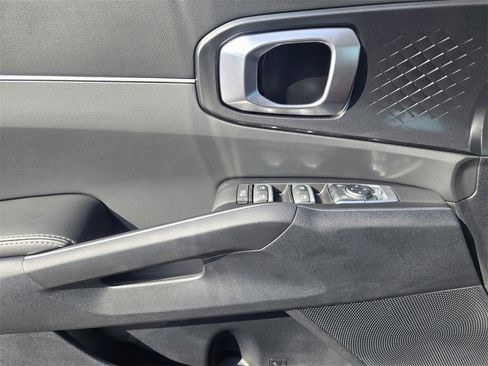New 2026 Kia Sorento S image 16