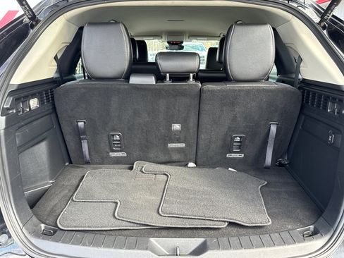 Used 2024 MAZDA CX-90 3.3 Turbo w/ Select Package image 19