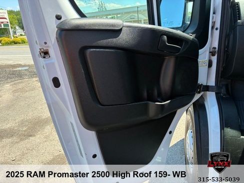 Used 2025 RAM ProMaster 2500 w/ Convenience Group FWD image 10