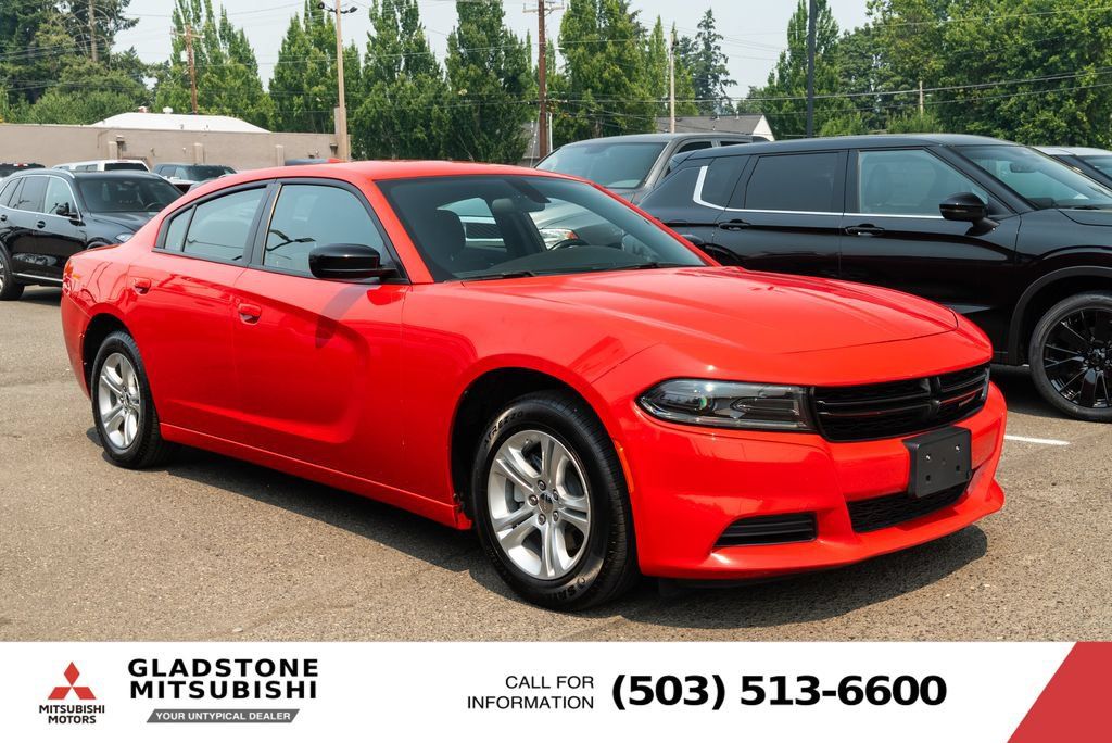 Used 2023 Dodge Charger SXT RWD image 1