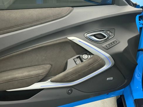 Used 2022 Chevrolet Camaro ZL1 image 17