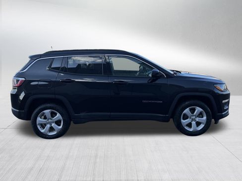 Used 2019 Jeep Compass Latitude image 18