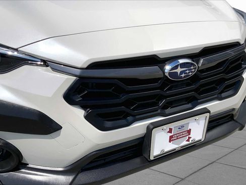Certified 2024 Subaru Crosstrek 2.0i Premium AWD/4WD image 32