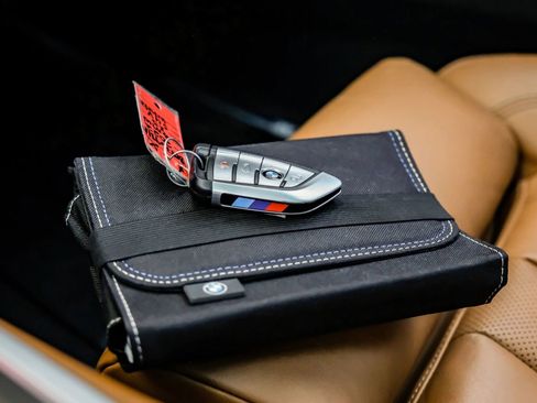 Used 2022 BMW X5 sDrive40i w/ M Sport Package image 67