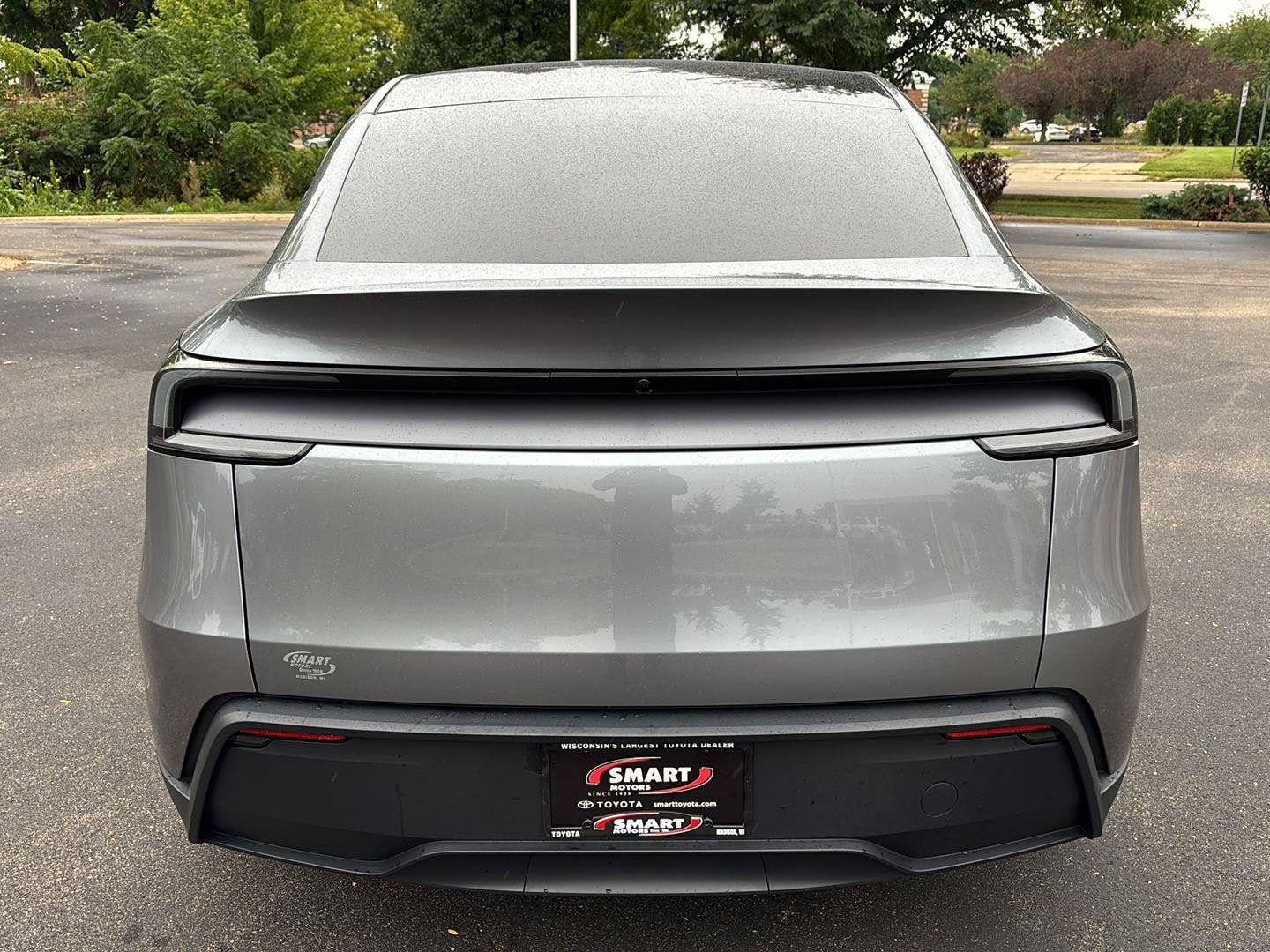 Used 2026 Tesla Model Y AWD image 17
