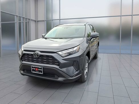 New 2025 Toyota RAV4 LE image 4